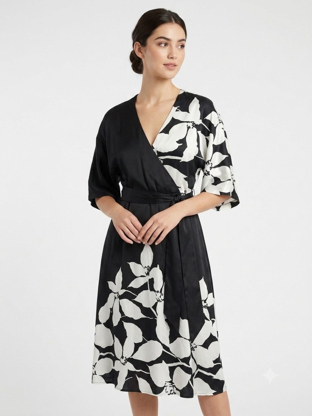 TRINA TURK Magnolia Floral Black White Tie Kimono Inspired Knee Kength Dress